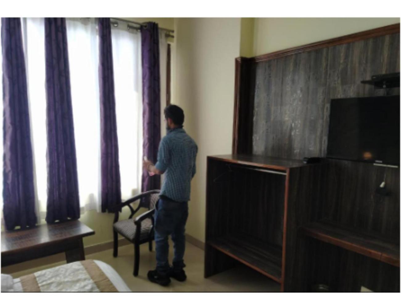 Hotel Super Mall Residency, Mussoorie Esterno foto