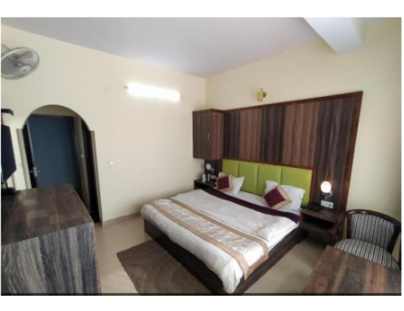 Hotel Super Mall Residency, Mussoorie Esterno foto